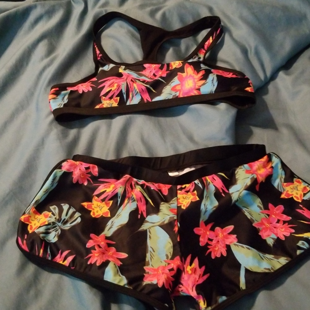 Bathing suit